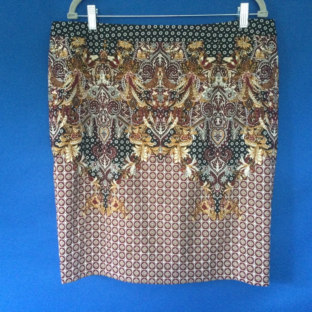 Cleo petites size 16 skirt. Regal Fits more like 14